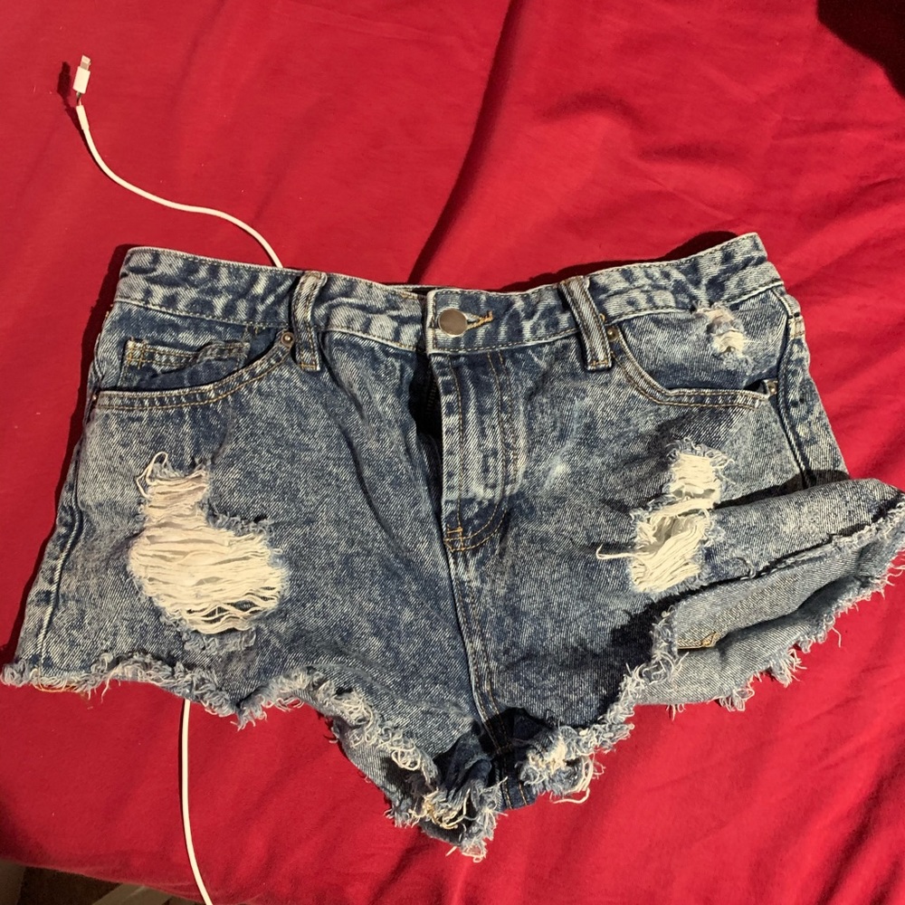 Short shorts ripped